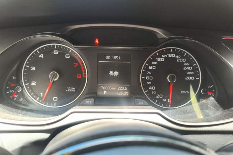 Used Audi A4L 2013 35 TFSI Automatic Standard Model Instrument Cluster