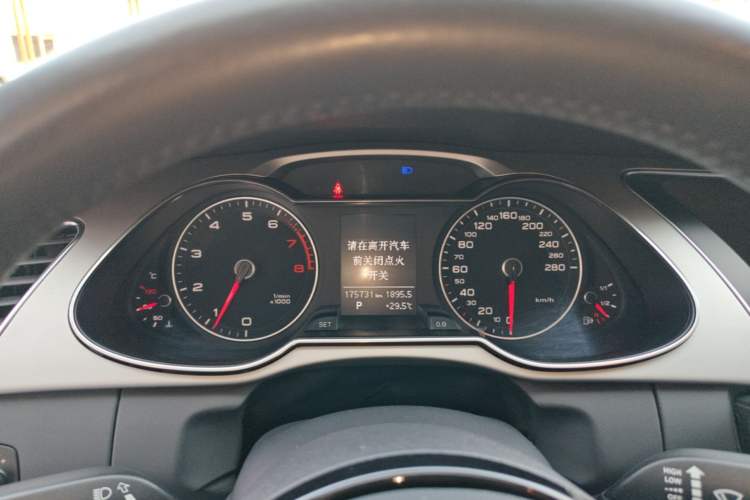 Used Audi A4L 2013 35 TFSI Automatic Standard Model Instrument Cluster