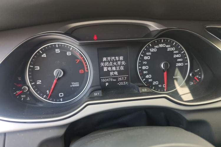 Used Audi A4L 2013 35 TFSI Automatic Standard Model Instrument Cluster