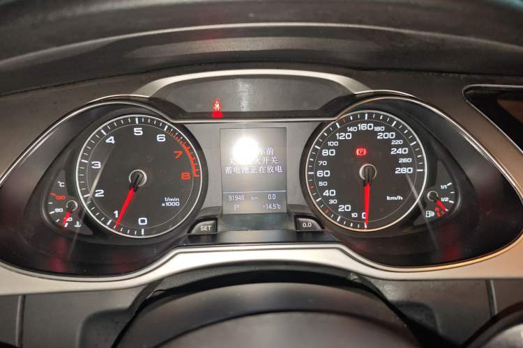 Used Audi A4L 2013 35 TFSI Automatic Technology Edition Instrument Cluster