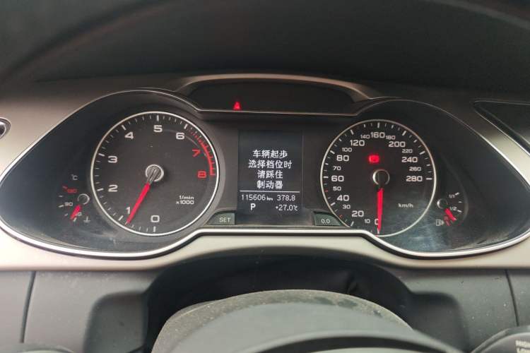 Used Audi A4L 2013 35 TFSI Automatic Standard Model Instrument Cluster