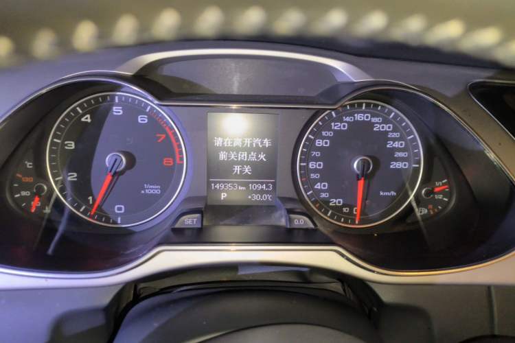 Used Audi A4L 2013 35 TFSI Automatic Standard Model Instrument Cluster