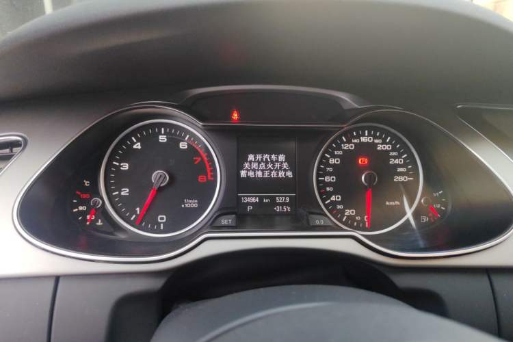 Used Audi A4L 2013 40 TFSI quattro Sport version Instrument Cluster