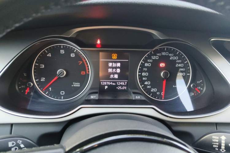 Used Audi A4L 2013 35 TFSI Automatic Standard Model Instrument Cluster