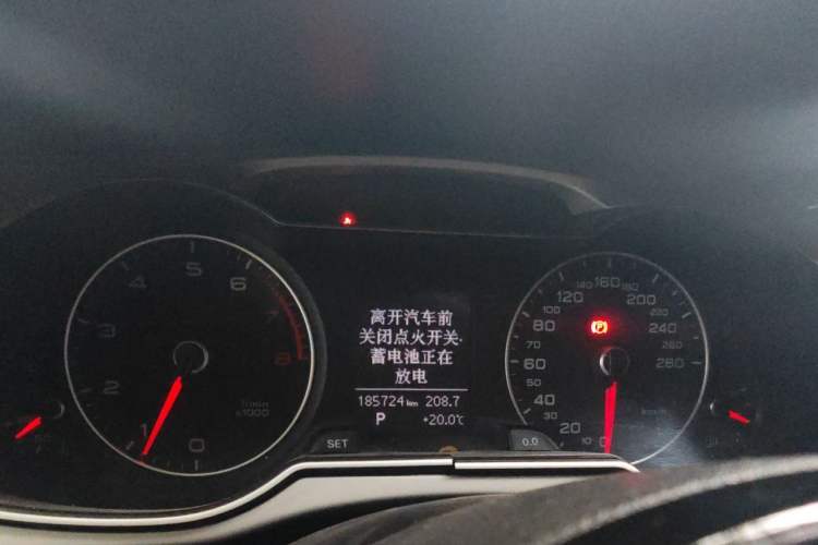 Used Audi A4L 2013 35 TFSI Automatic Standard Model Instrument Cluster