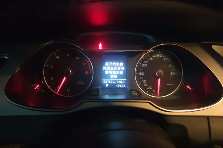 Used Audi A4L 2013 35 TFSI Automatic Standard Model Instrument Cluster
