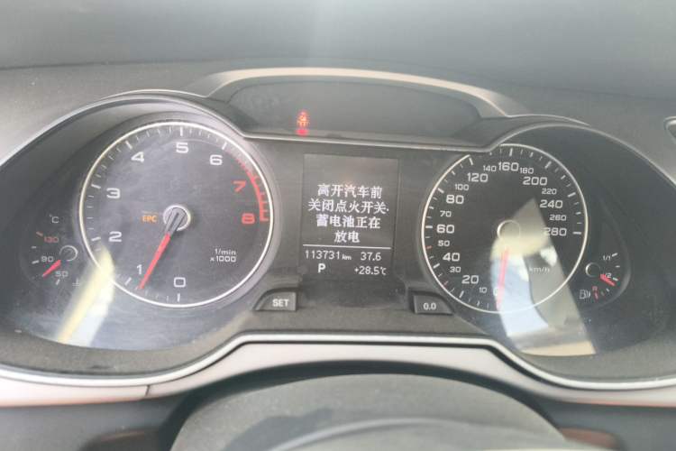Used Audi A4L 2013 30 TFSI Automatic Comfort Model Instrument Cluster