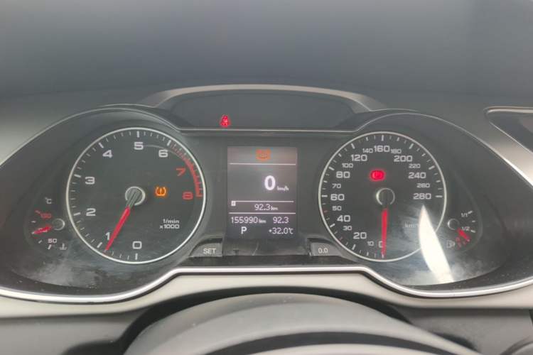 Used Audi A4L 2013 35 TFSI Automatic Standard Model Instrument Cluster