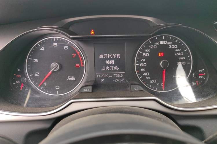 Used Audi A4L 2013 35 TFSI Automatic Comfort Model Instrument Cluster