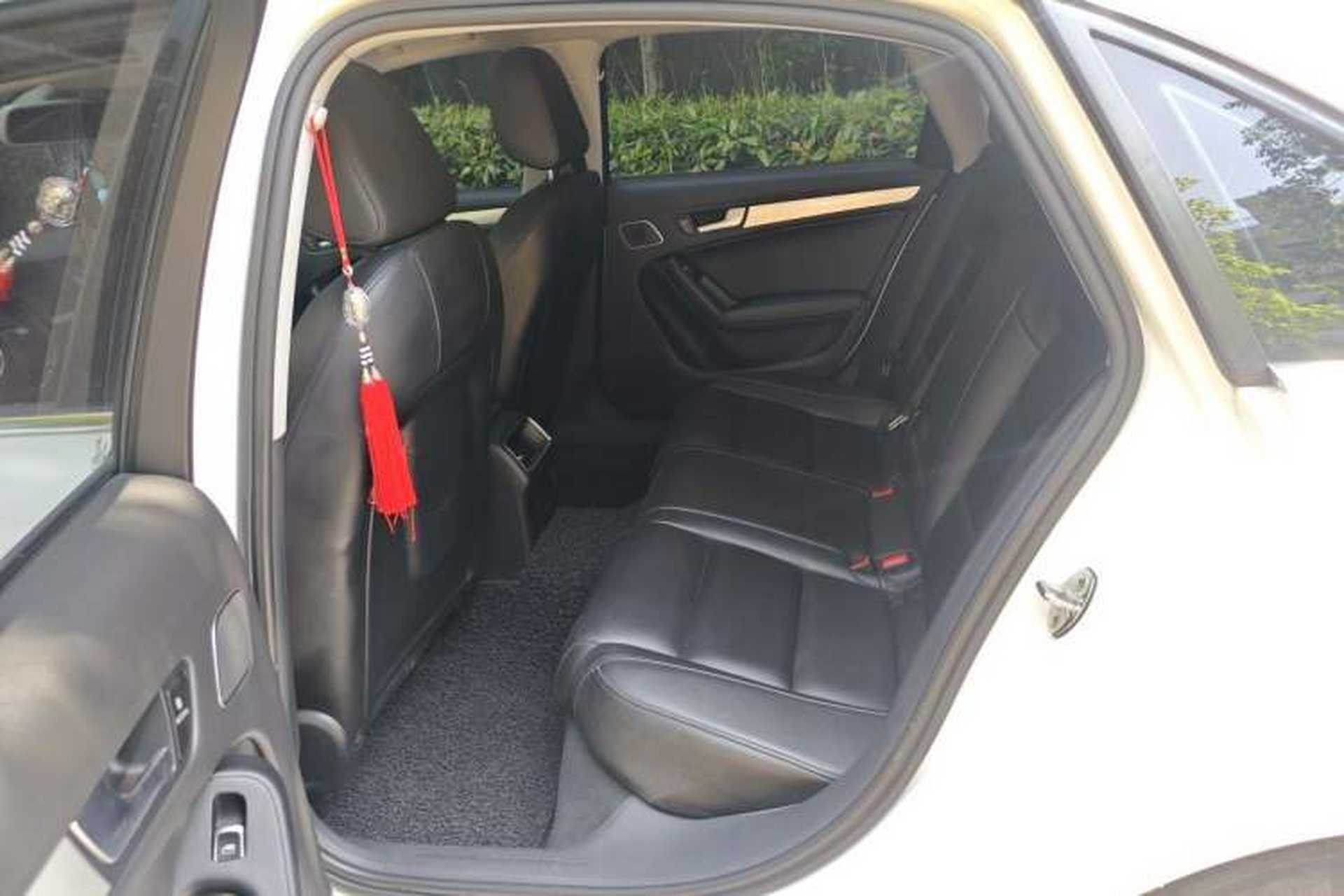 Used Audi A4L 2013 35 TFSI Automatic Standard Model Interior 4