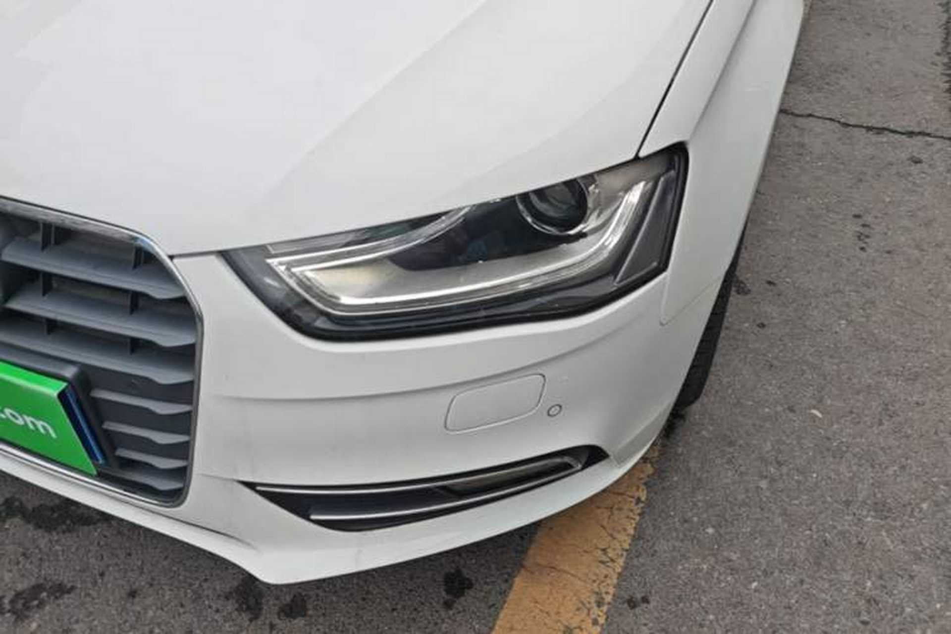 Used Audi A4L 2013 35 TFSI Automatic Standard Model Left Front Headlight
