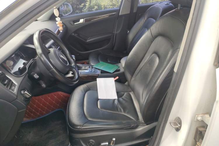 Used Audi A4L 2013 35 TFSI Automatic Comfort Model Left Front Seat
