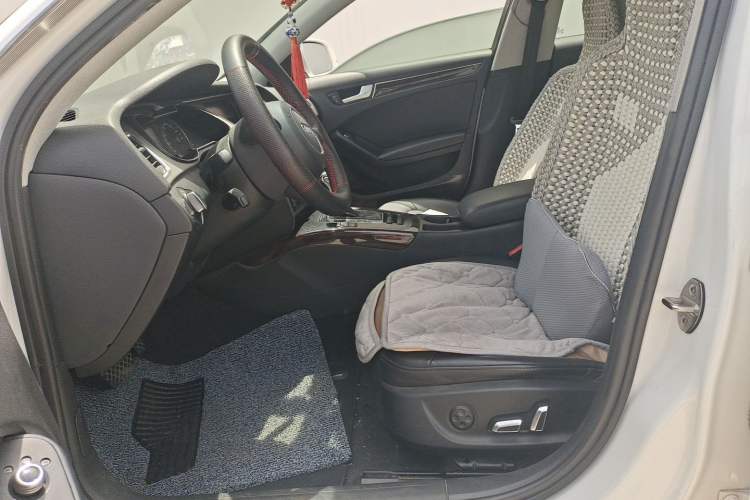 Used Audi A4L 2013 35 TFSI Automatic Standard Model Left Front Seat