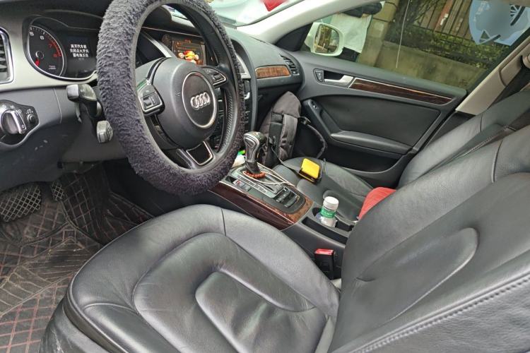 Used Audi A4L 2013 35 TFSI Automatic Comfort Model Left Front Seat
