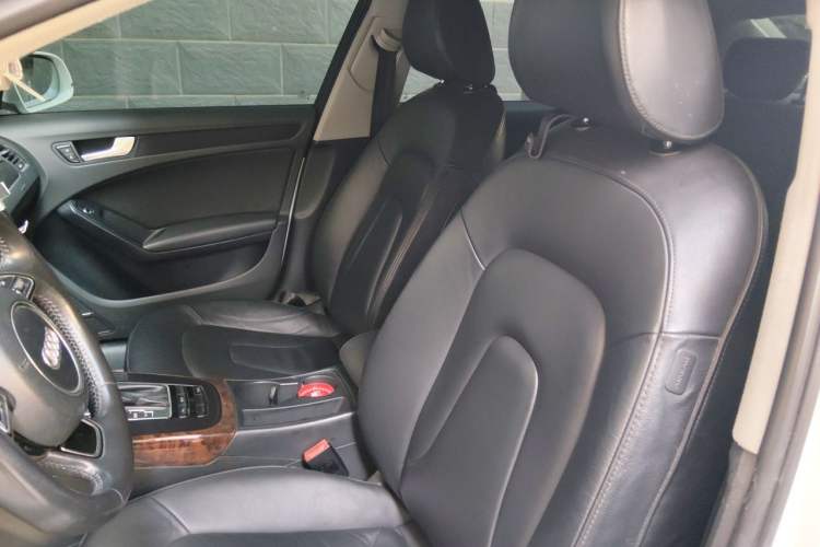Used Audi A4L 2013 35 TFSI Automatic Standard Model Left Front Seat