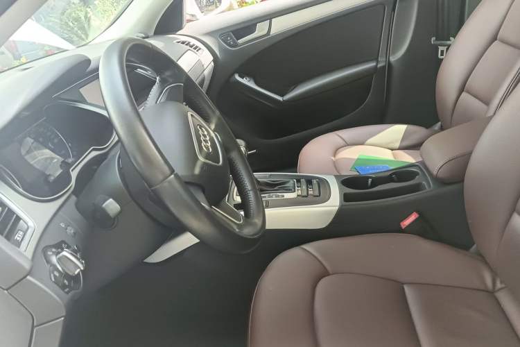Used Audi A4L 2013 30 TFSI Automatic Comfort Model Left Front Seat