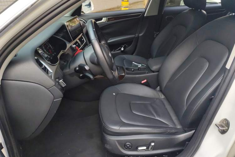 Used Audi A4L 2013 35 TFSI Automatic Comfort Model Left Front Seat