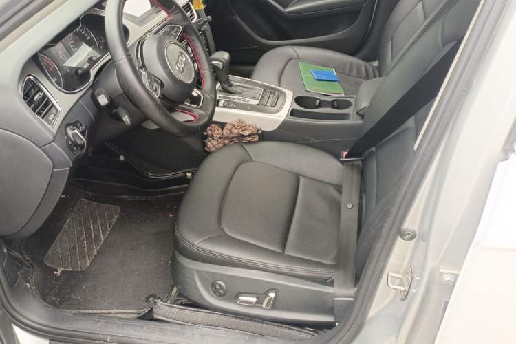 Used Audi A4L 2013 35 TFSI Automatic Standard Model Left Front Seat