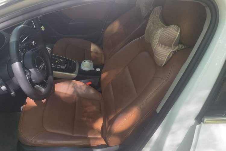 Used Audi A4L 2013 35 TFSI Automatic Standard Model Left Front Seat