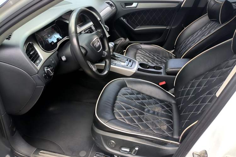 Used Audi A4L 2013 30 TFSI Automatic Comfort Model Left Front Seat