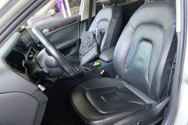 Used Audi A4L 2013 35 TFSI Automatic Standard Model Left Front Seat