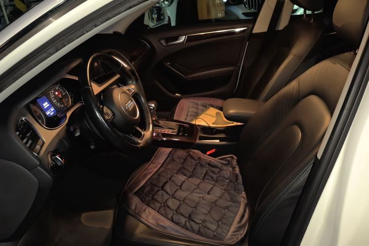Used Audi A4L 2013 35 TFSI Automatic Comfort Model Left Front Seat