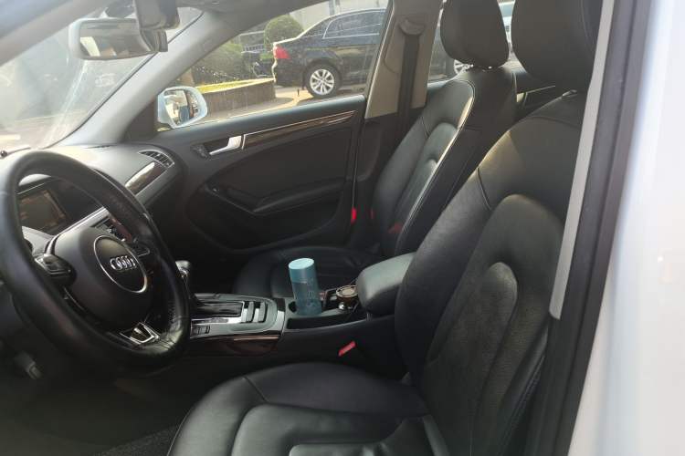 Used Audi A4L 2013 35 TFSI Automatic Comfort Model Left Front Seat
