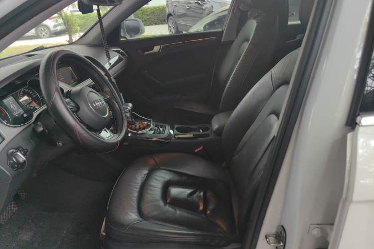 Used Audi A4L 2013 35 TFSI Automatic Comfort Model Left Front Seat
