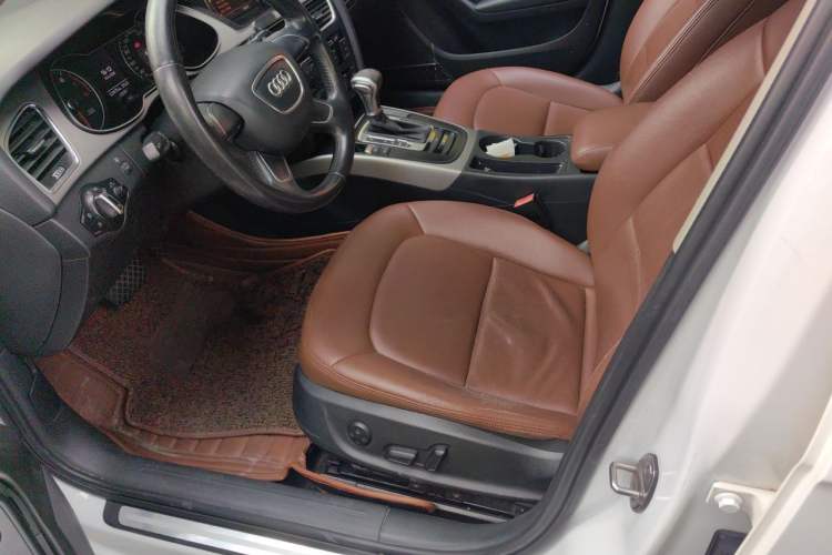 Used Audi A4L 2013 30 TFSI Automatic Comfort Model Left Front Seat