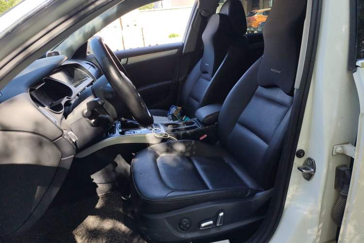 Used Audi A4L 2013 35 TFSI Automatic Standard Model Left Front Seat