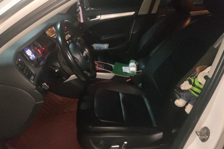 Used Audi A4L 2013 35 TFSI Automatic Standard Model Left Front Seat