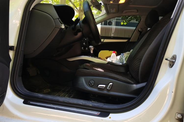 Used Audi A4L 2013 35 TFSI Automatic Standard Model Left Front Seat