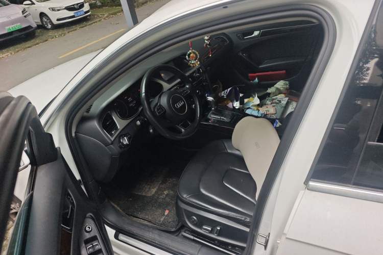 Used Audi A4L 2013 35 TFSI Automatic Technology Edition Left Front Seat