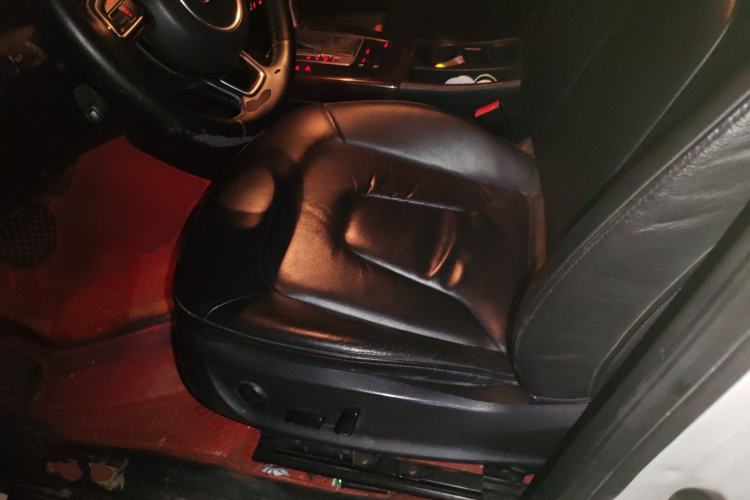 Used Audi A4L 2013 35 TFSI Automatic Standard Model Left Front Seat