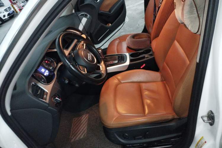Used Audi A4L 2013 35 TFSI Automatic Standard Model Left Front Seat