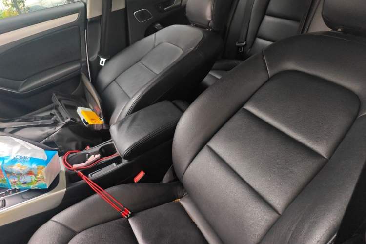 Used Audi A4L 2013 35 TFSI Automatic Standard Model Left Front Seat