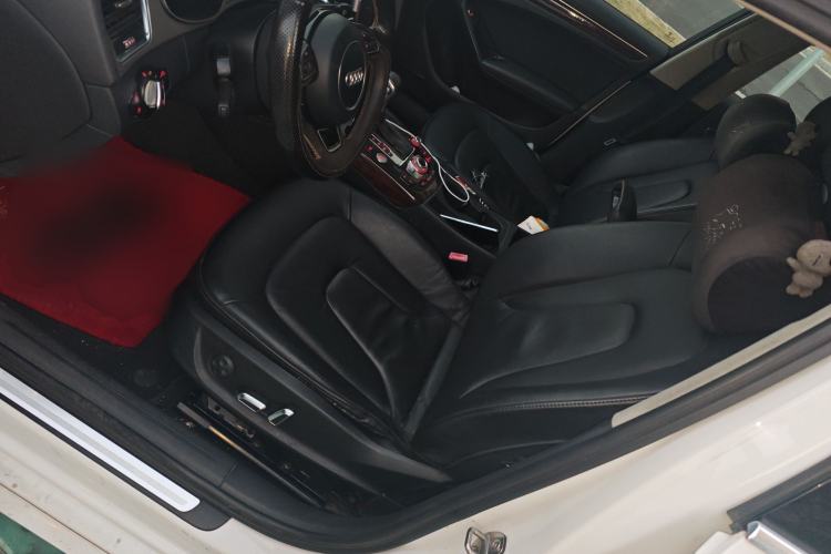 Used Audi A4L 2013 35 TFSI Automatic Technology Edition Left Front Seat