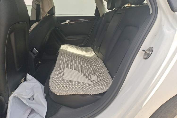 Used Audi A4L 2013 35 TFSI Automatic Standard Model Left Rear Seat