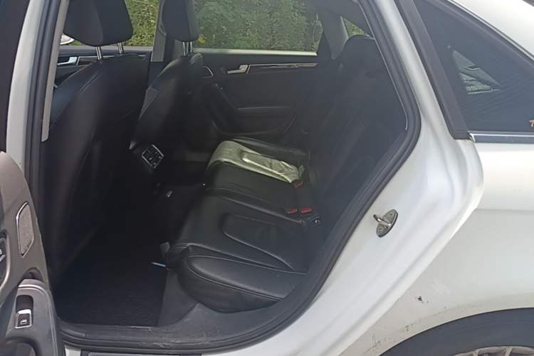 Used Audi A4L 2013 35 TFSI Automatic Technology Edition Left Rear Seat