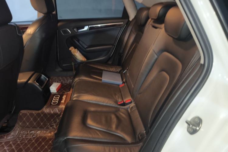 Used Audi A4L 2013 35 TFSI Automatic Comfort Model Left Rear Seat