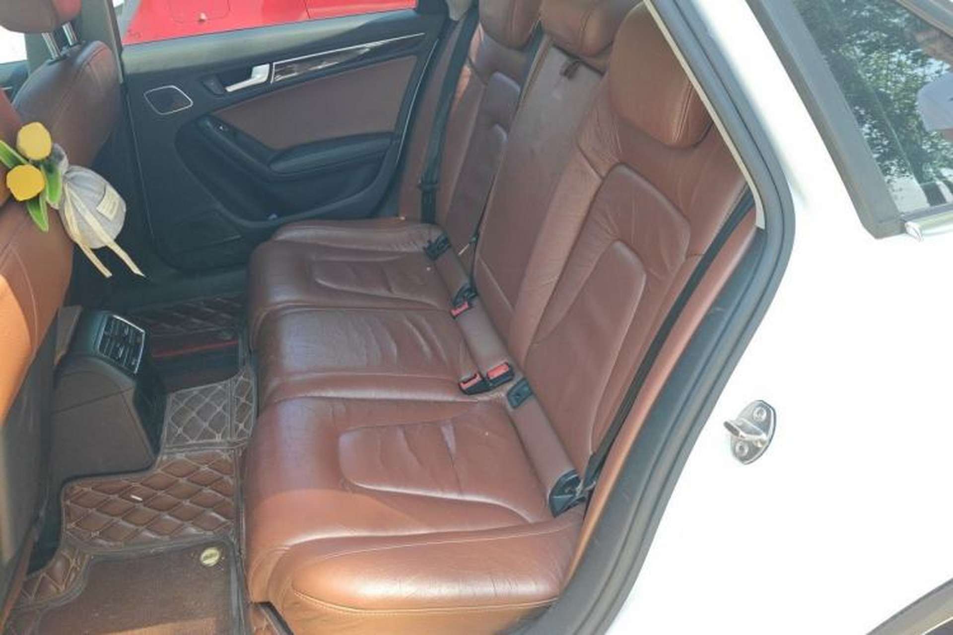 Used Audi A4L 2013 35 TFSI Automatic Standard Model Left Rear Seat