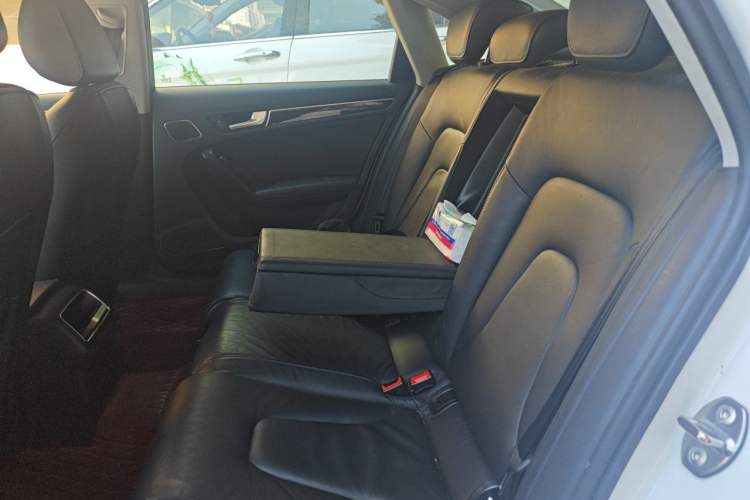 Used Audi A4L 2013 35 TFSI Automatic Standard Model Left Rear Seat