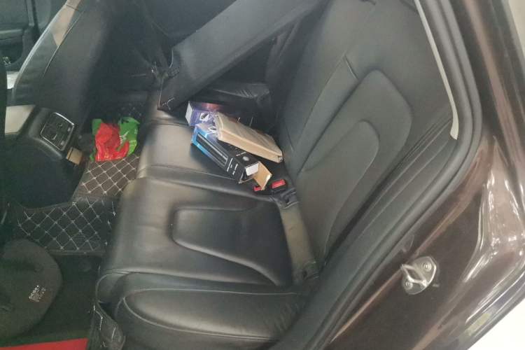 Used Audi A4L 2013 35 TFSI Automatic Technology Edition Left Rear Seat