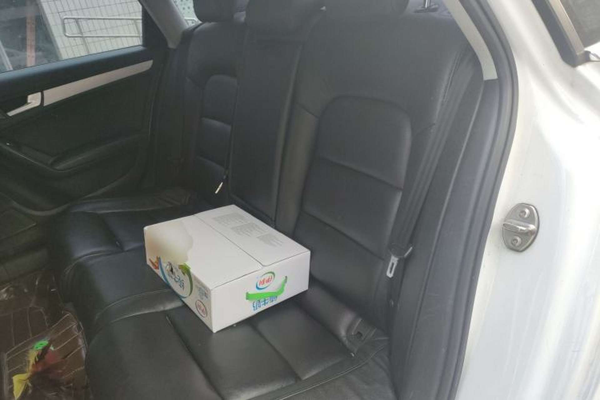 Used Audi A4L 2013 35 TFSI Automatic Comfort Model Left Rear Seat