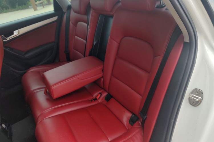 Used Audi A4L 2013 35 TFSI Automatic Standard Model Left Rear Seat