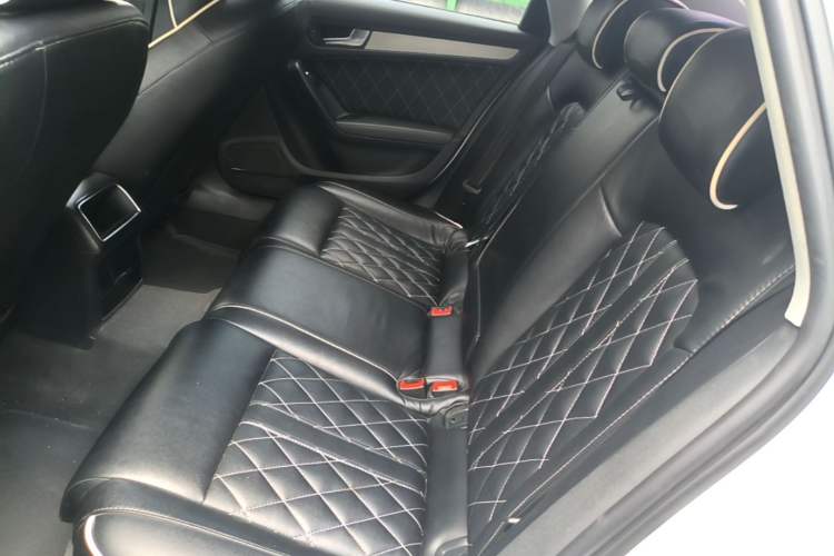 Used Audi A4L 2013 30 TFSI Automatic Comfort Model Left Rear Seat