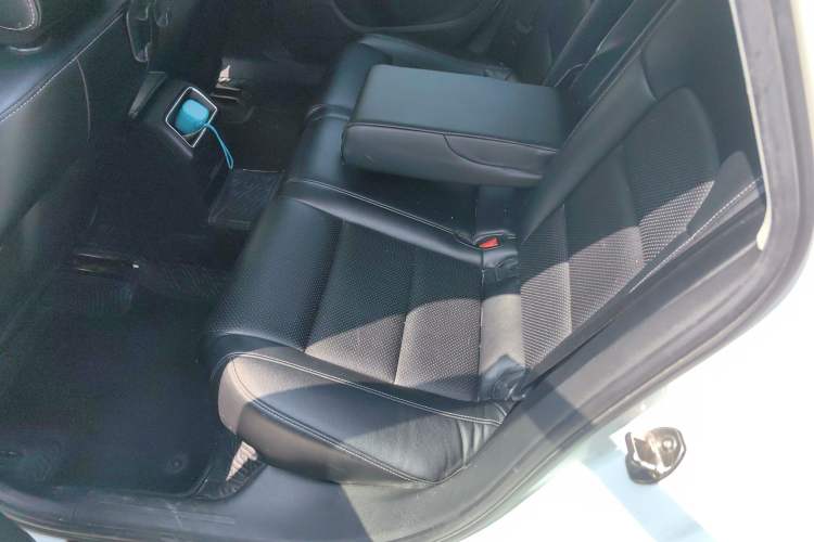 Used Audi A4L 2013 35 TFSI Automatic Standard Model Left Rear Seat