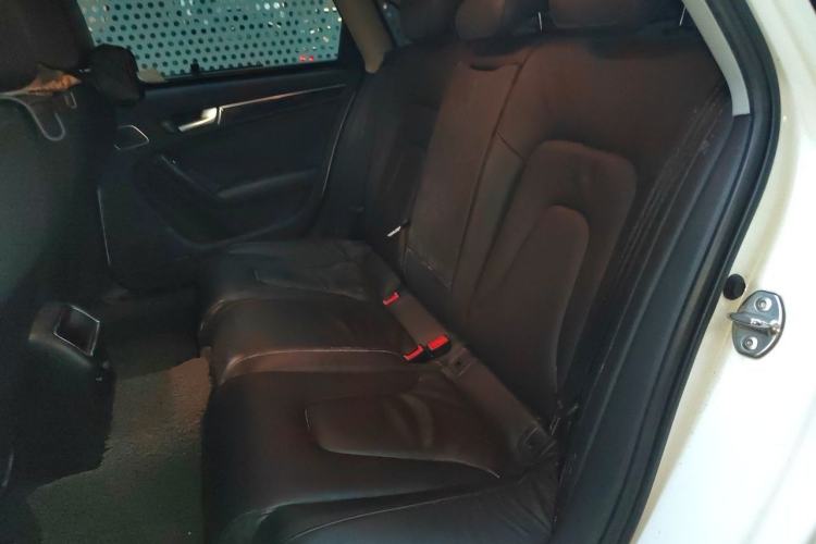 Used Audi A4L 2013 35 TFSI Automatic Comfort Model Left Rear Seat