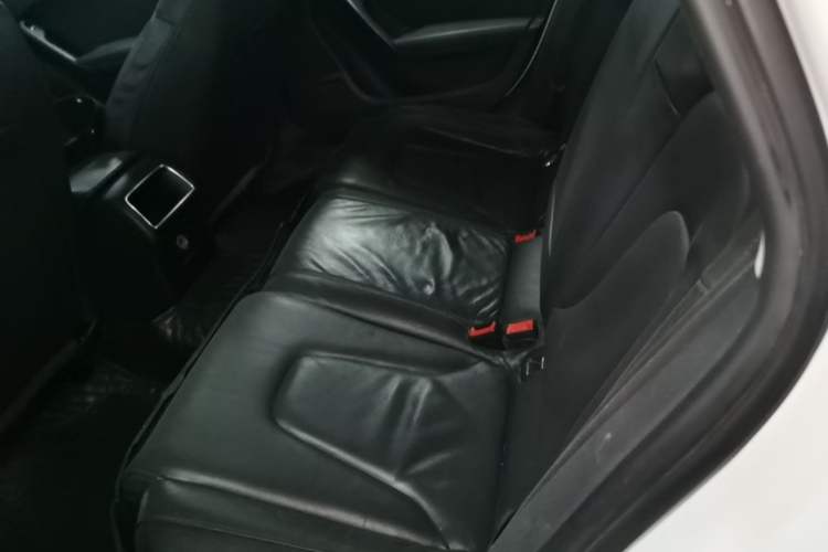 Used Audi A4L 2013 35 TFSI Automatic Comfort Model Left Rear Seat