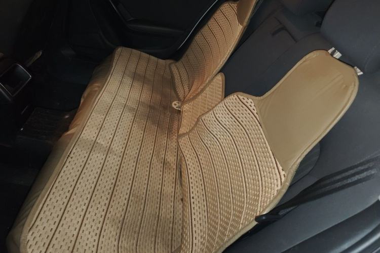 Used Audi A4L 2013 35 TFSI Automatic Standard Model Left Rear Seat